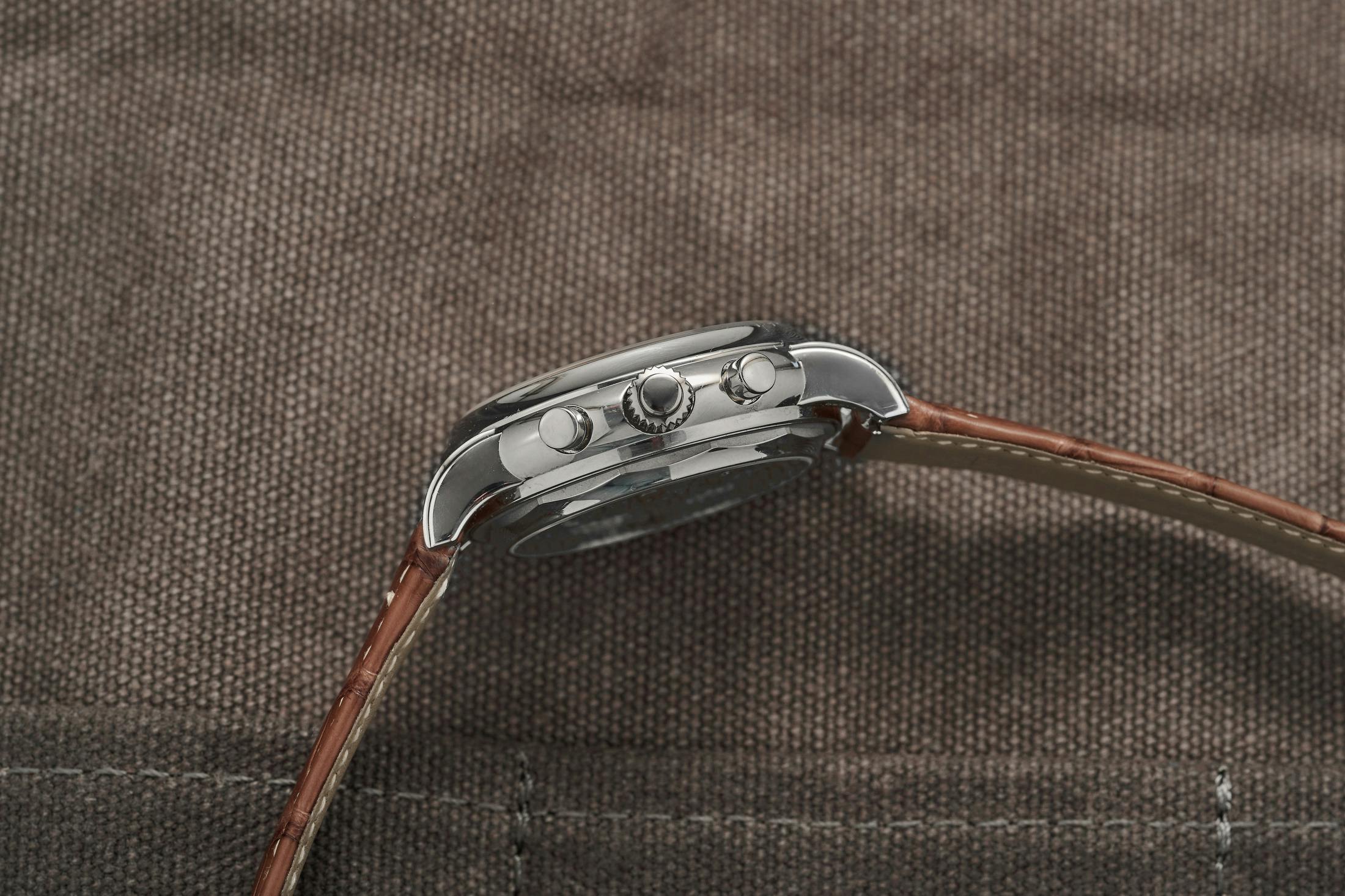 Patek 5204 movement