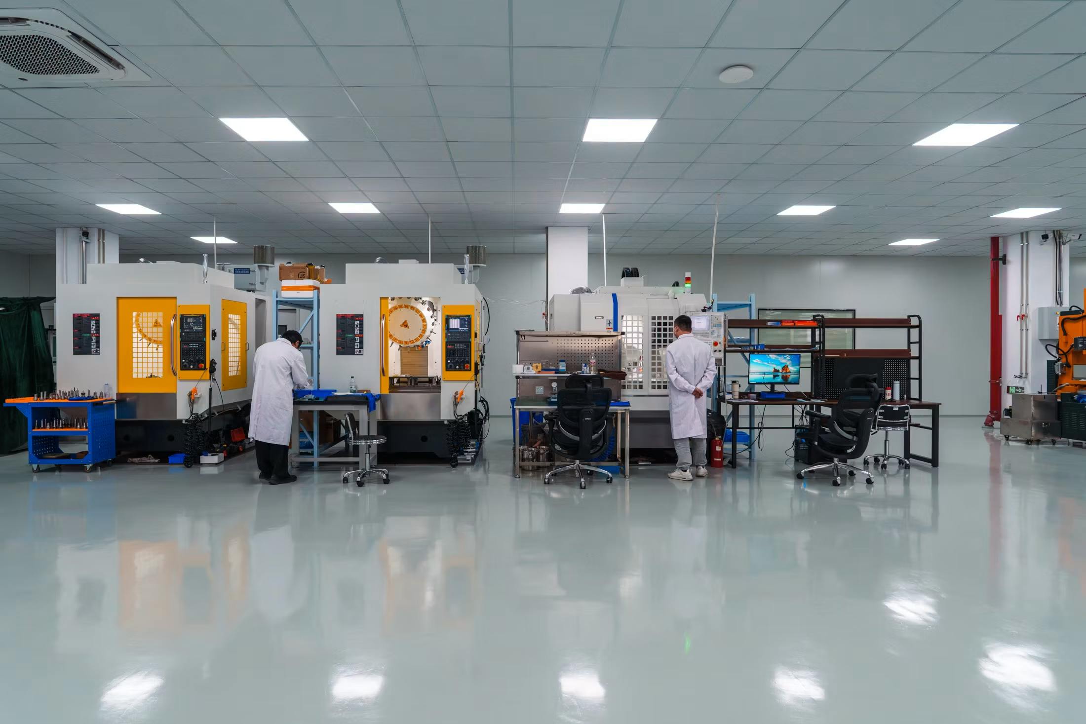 Why Fam al Hut, A Rising Chinese Independent, Is Pursuing Manufacture Status Just One Year In