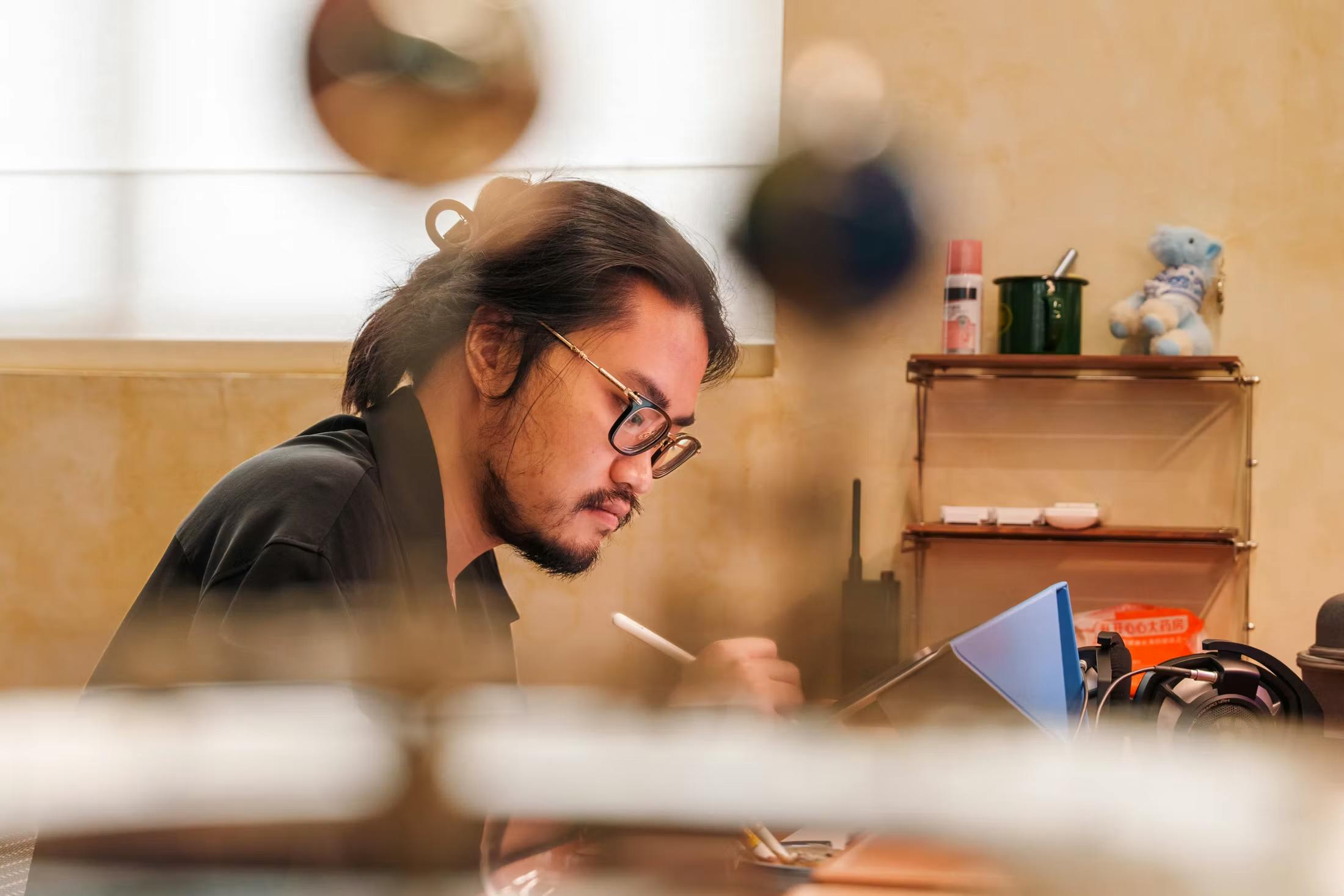 Why Fam al Hut, A Rising Chinese Independent, Is Pursuing Manufacture Status Just One Year In