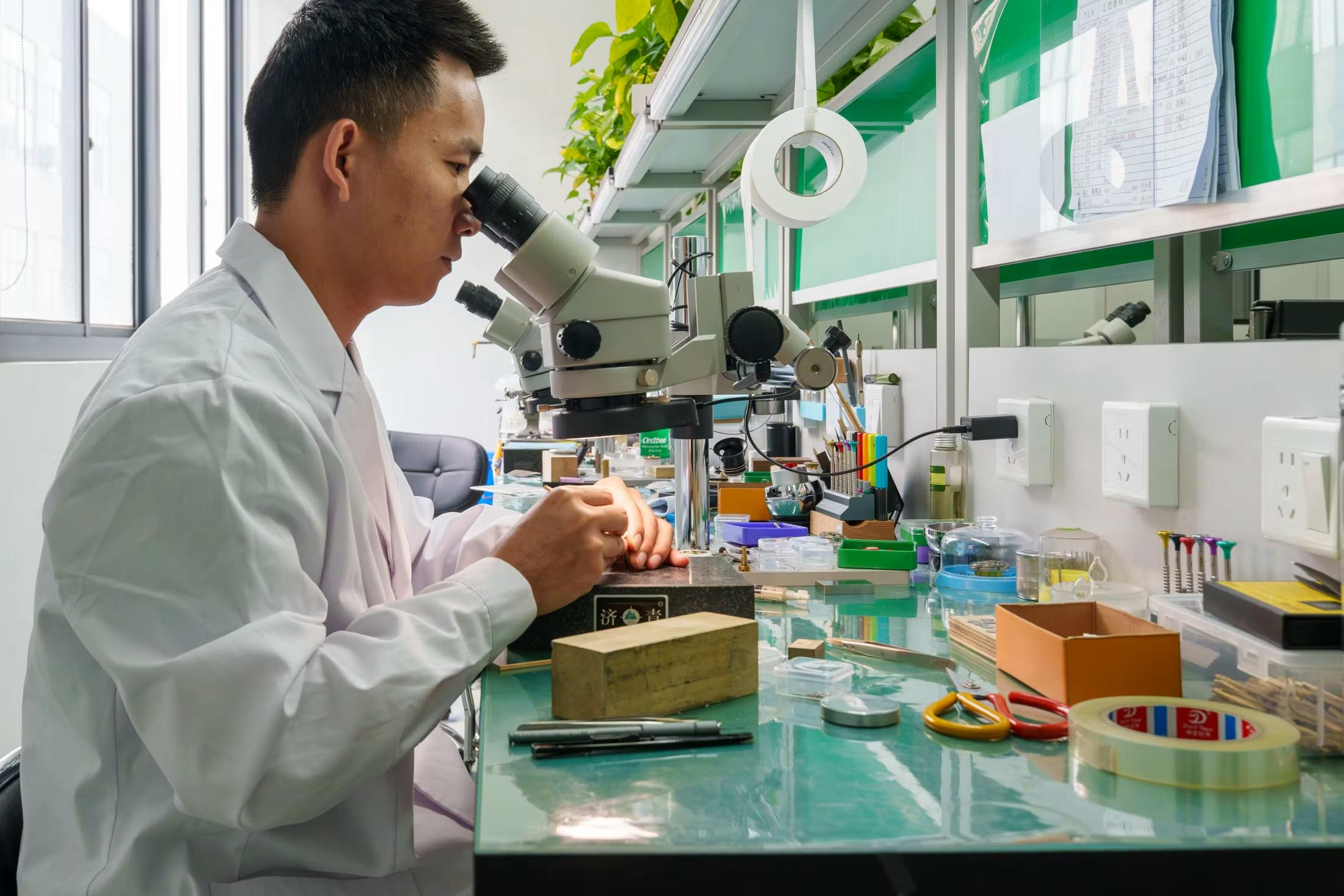 Why Fam al Hut, A Rising Chinese Independent, Is Pursuing Manufacture Status Just One Year In