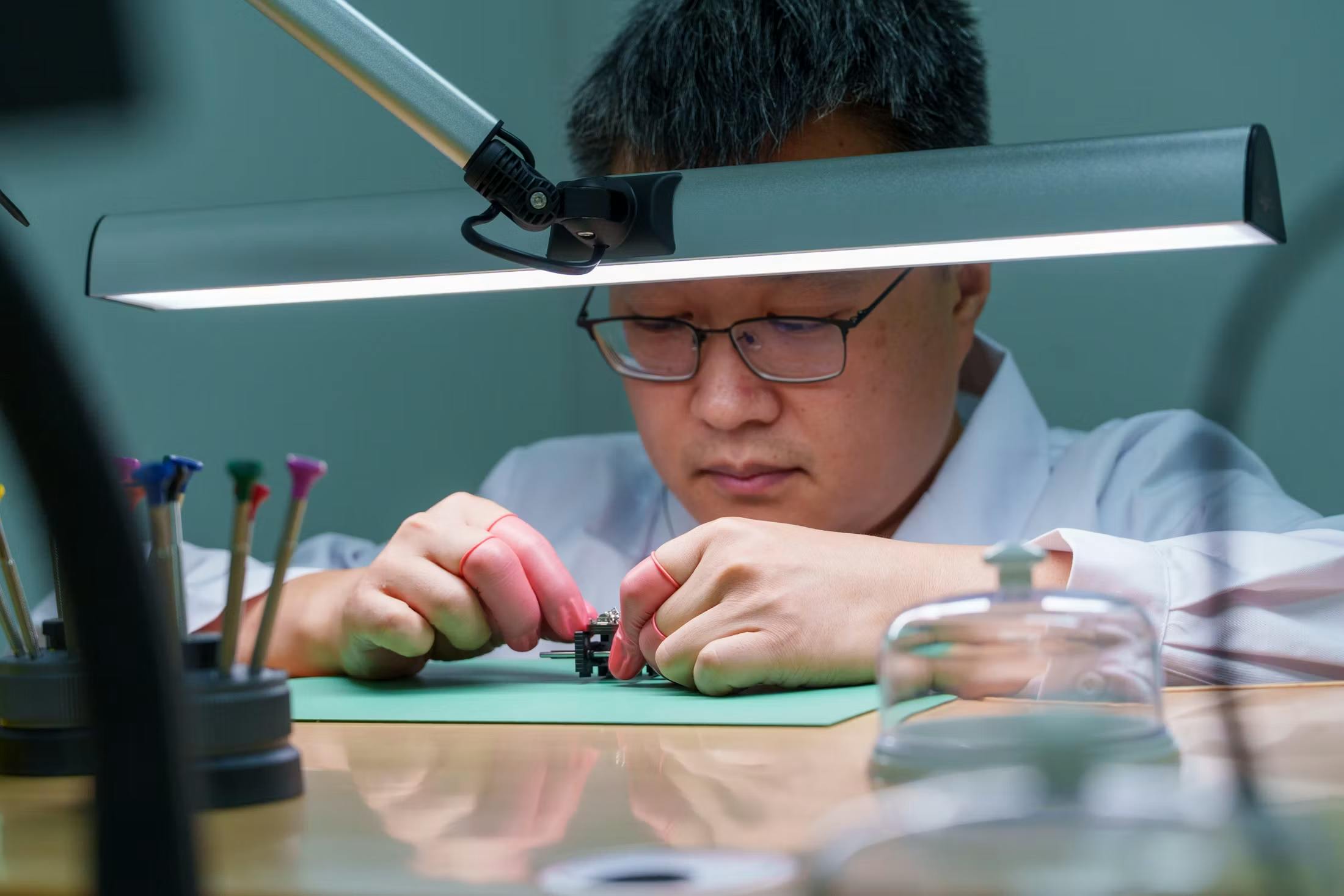Why Fam al Hut, A Rising Chinese Independent, Is Pursuing Manufacture Status Just One Year In