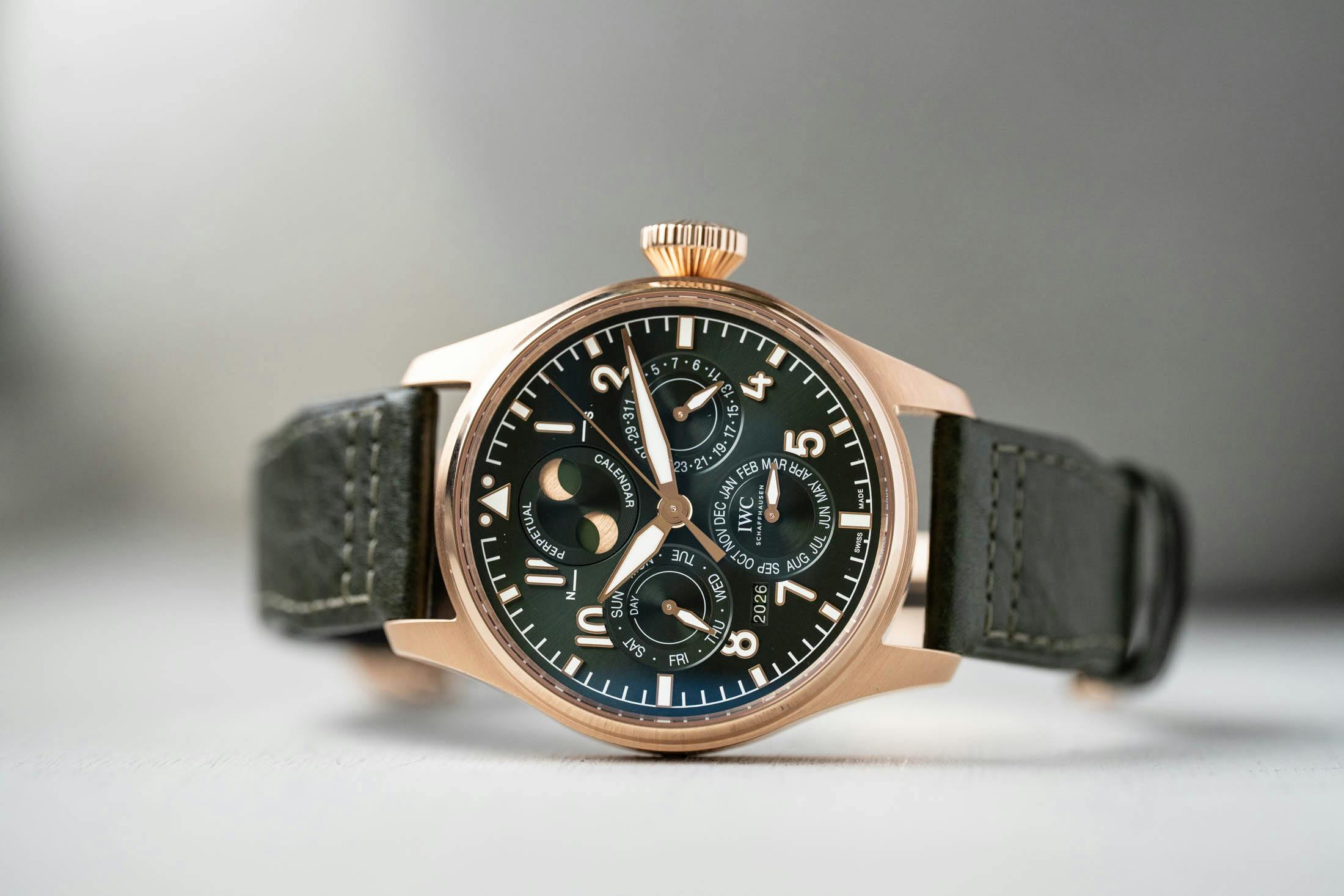 IWC Big Pilot’s Watch Perpetual Calendar ProSet in gold (ref. IW329602)