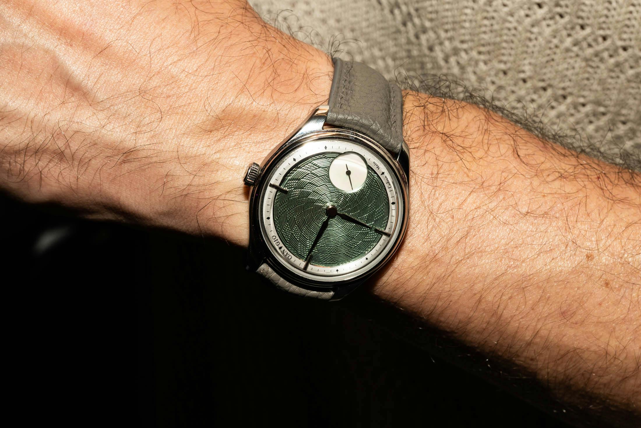 Oan Gio Green Dial