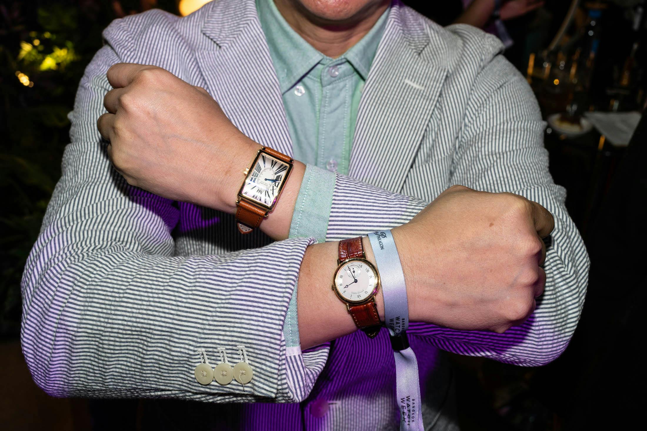 Double Wristshot in Summer Suit