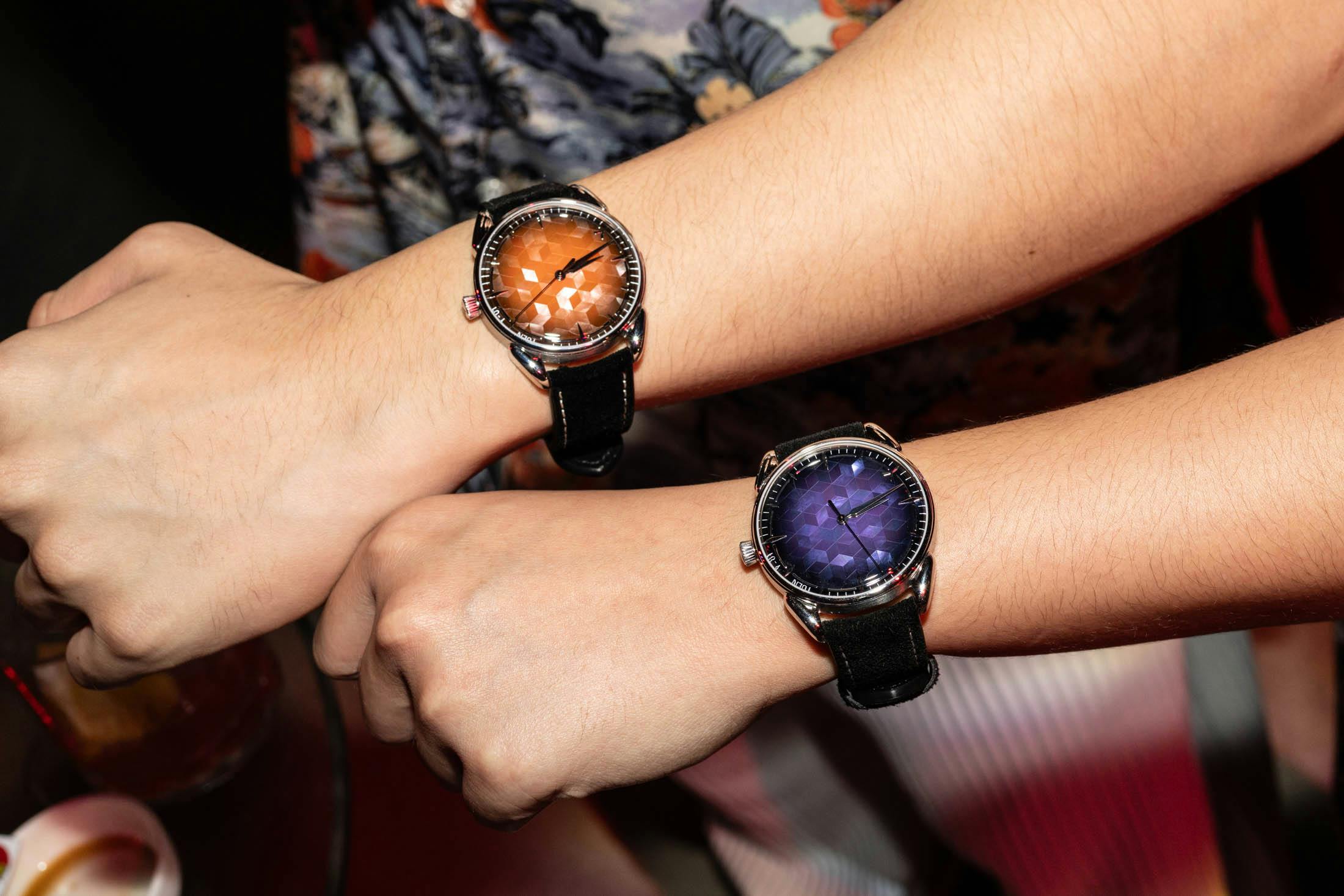 Yuen Watches Double Wristshot