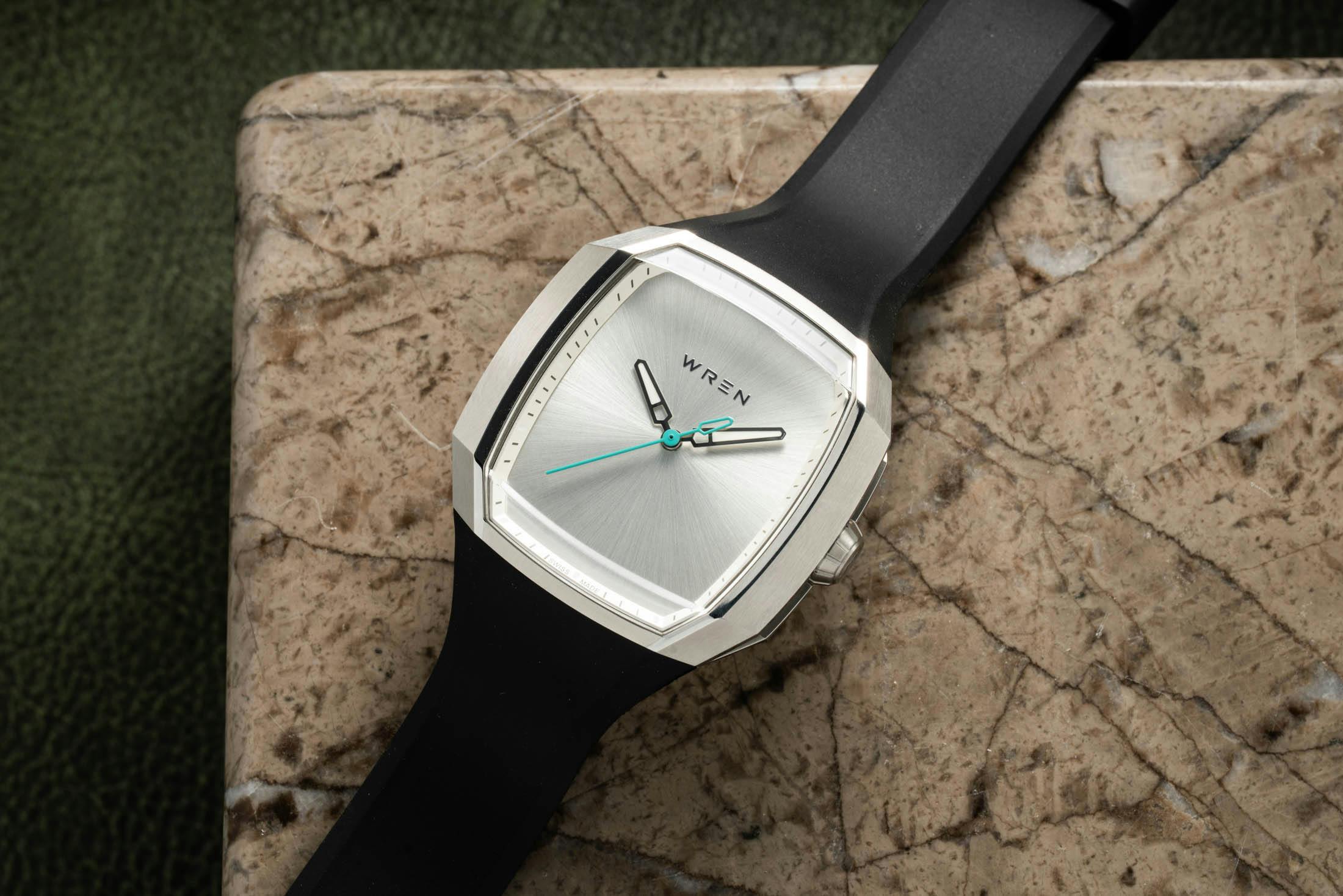 Wren Vessel Silver Rubber Strap