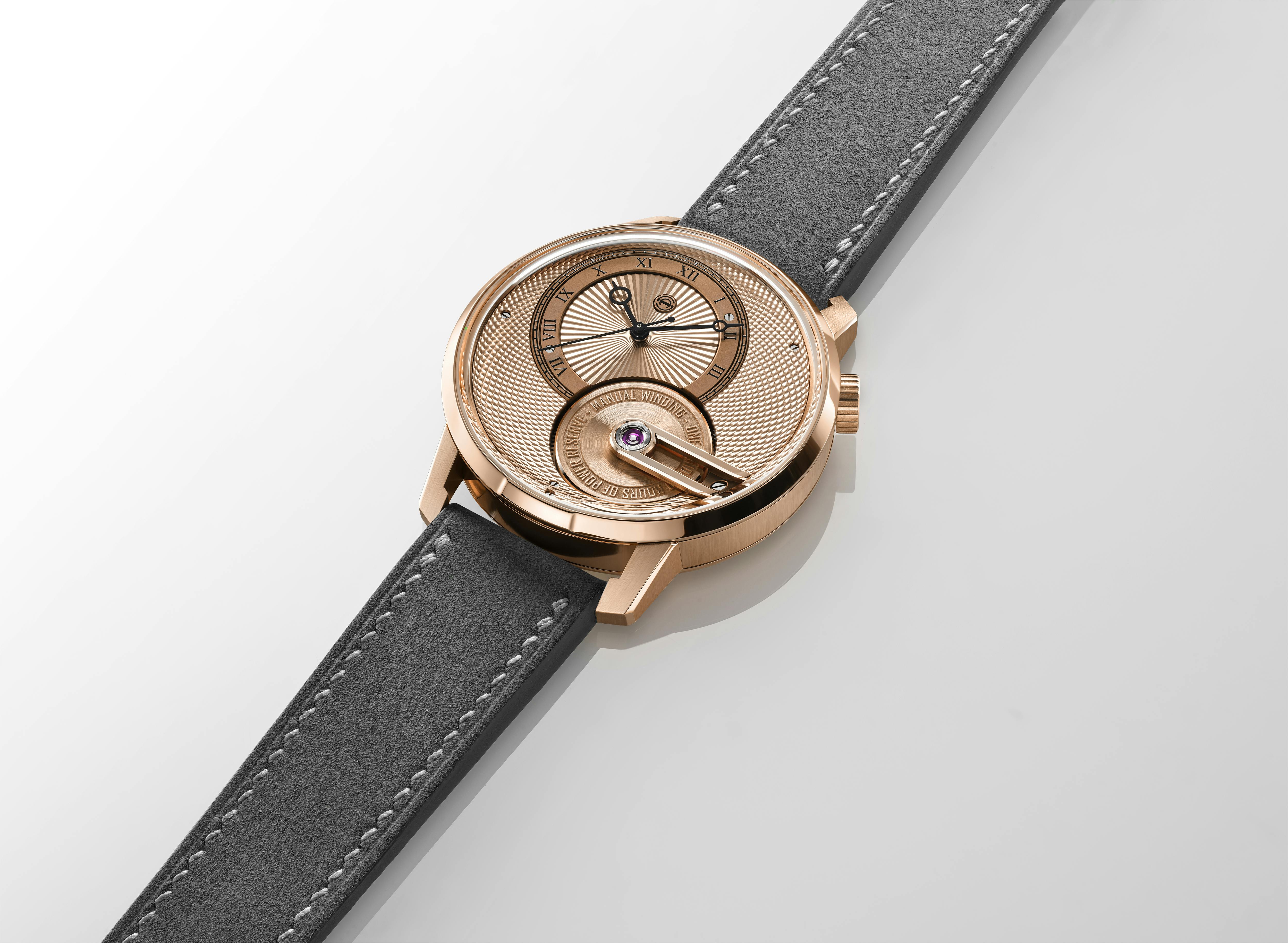 Armin Strom Tribute³ Au750