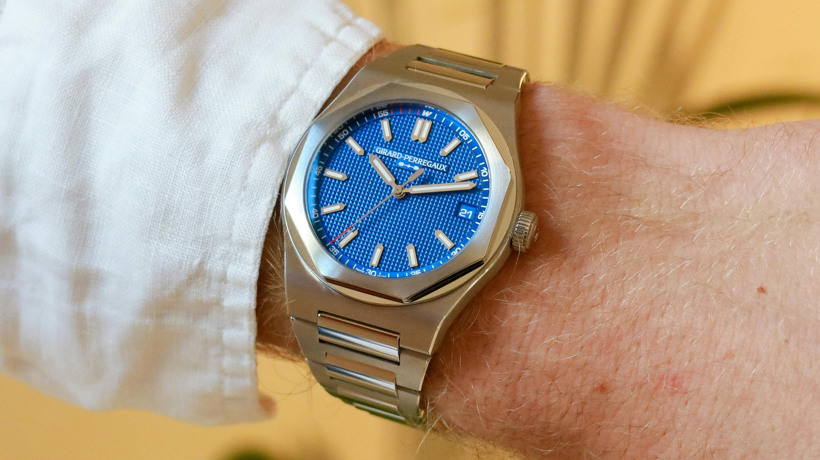 Hands-On The Girard-Perregaux Laureato 42mm Williams Edition