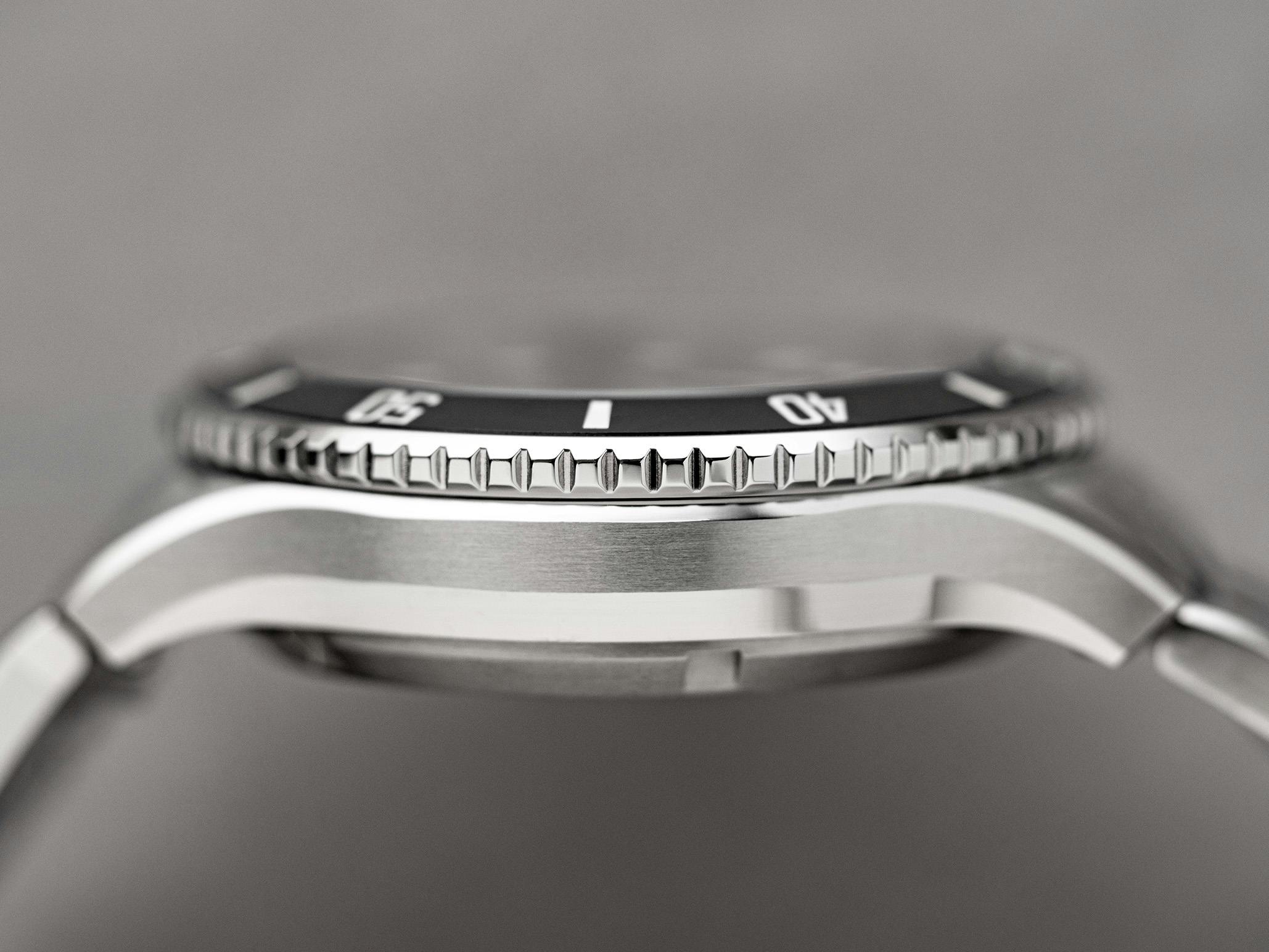 Second Hour Gin Clear Mk3 bezel